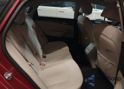 2016 Hyundai Sonata Sport z USA, uszkodzony, nr VIN 5NPE34AF5GH343911